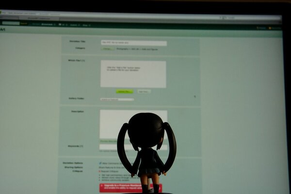 191: DeviantART uploads